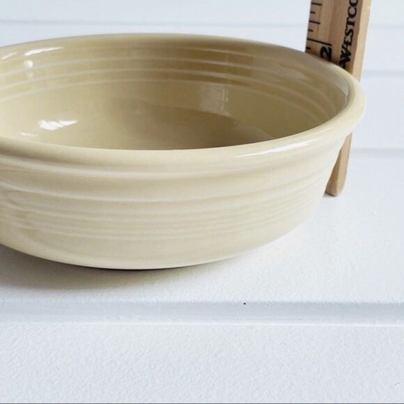 Fiesta Homer Laughlin 14 ounce Small Ivory Bowl - Picture 7 of 8
